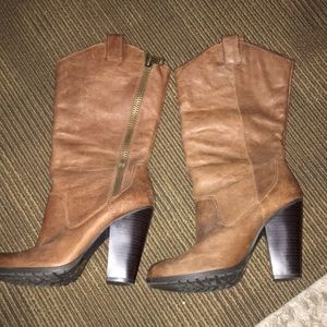 Jessica Simpson boots